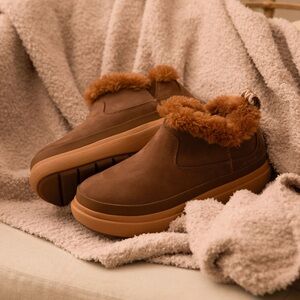 Reef Limited Edition Weekend Olivia Brown Faux Fur Booties